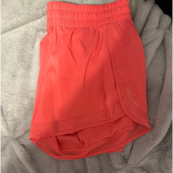 Coral running shorts from Athleta - Picture 1 of 4